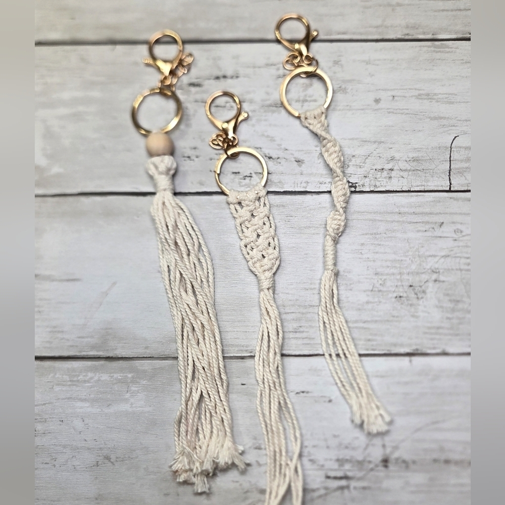 Elegant Cream Tassel Keychain Set